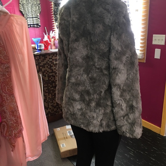 Jacket - Picture 3 of 7